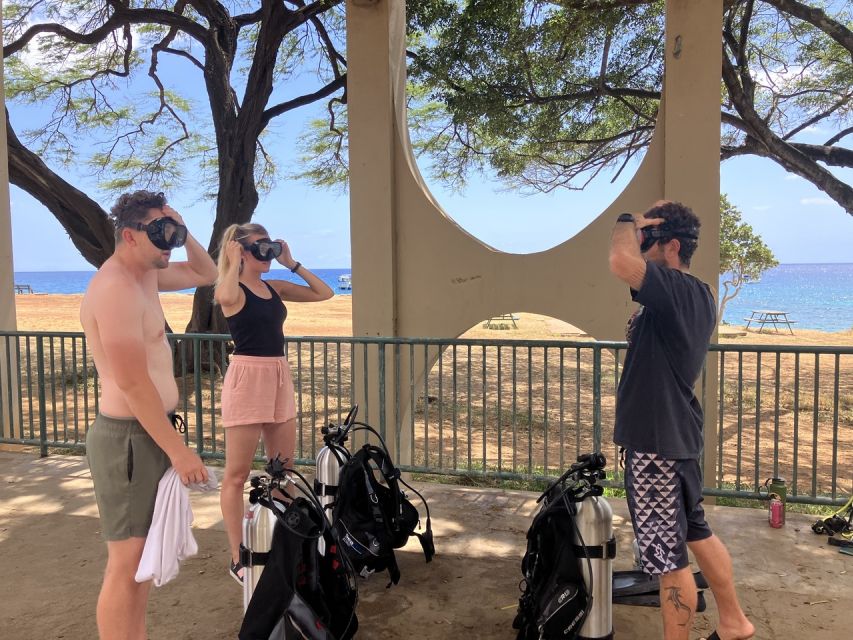 Oahu: Beginner SCUBA Dive at Electric Beach - Getting Ready at Electric Beach (Kahe Point Beach Park)