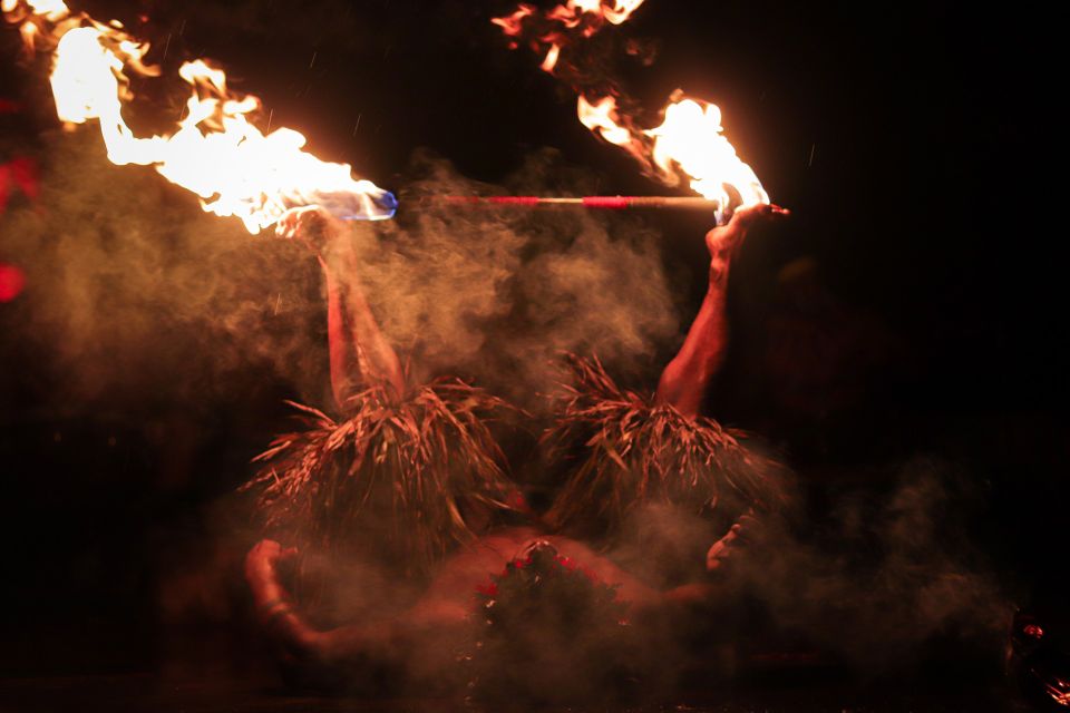 Oahu: Chief's Luau Dinner Show - Who should book Chief’s Luau Dinner Show