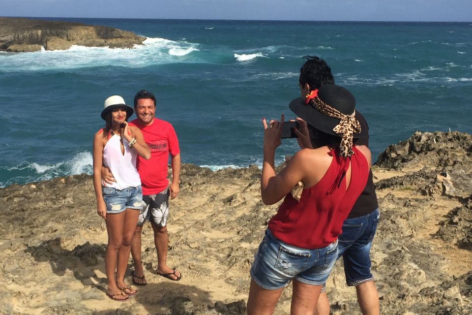 Oahu Circle Island Tour - Best Spots & Beaches - Waikiki starts the story: Duke Kahanamoku to Diamond Head and Koko Head