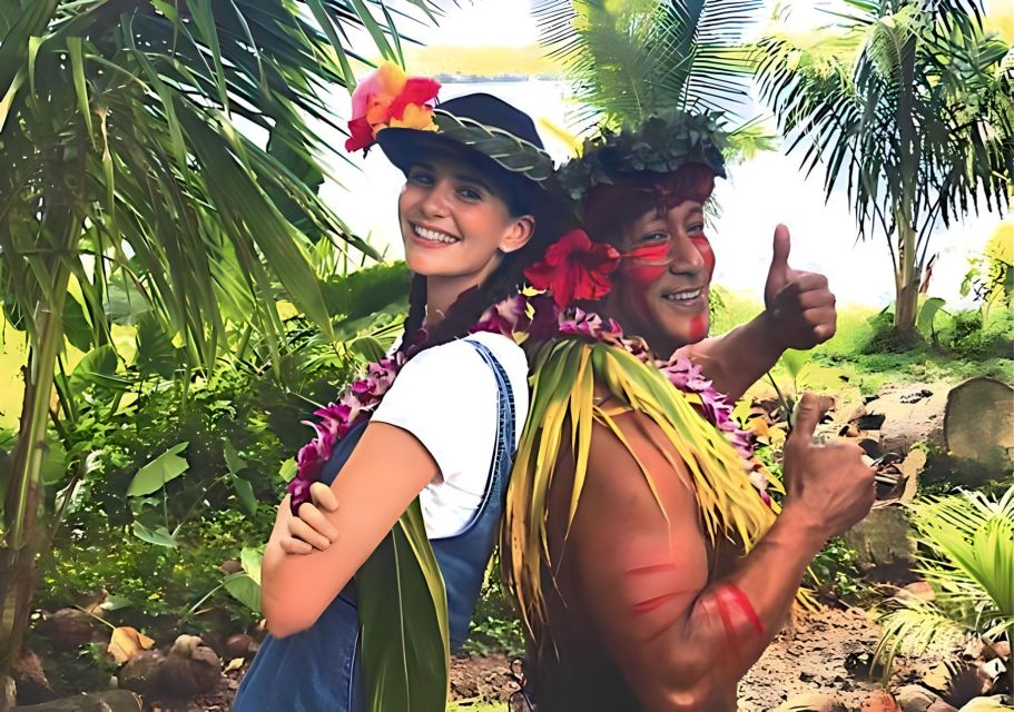 Oahu Circle Island Tour - Best Spots & Beaches - Macadamia tastings and the North Shore shopping rhythm