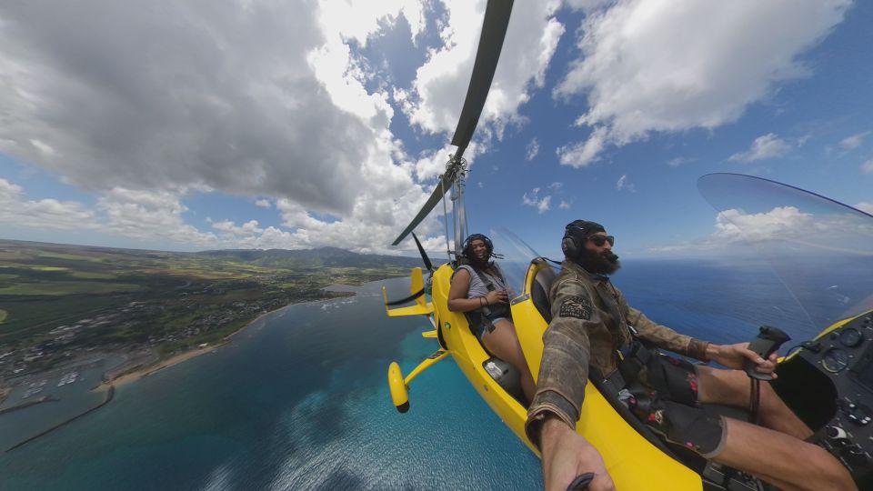 Oahu: Gyroplane Flight over North Shore of Oahu Hawaii - North Shore Flight Time: Coastline Views, Mountains, and Wildlife Hunting