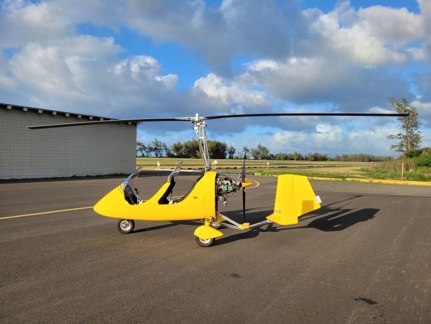 Oahu: Gyroplane Flight over North Shore of Oahu Hawaii - Gear and Comfort: Headsets, Jackets, and Getting Through Without Overthinking