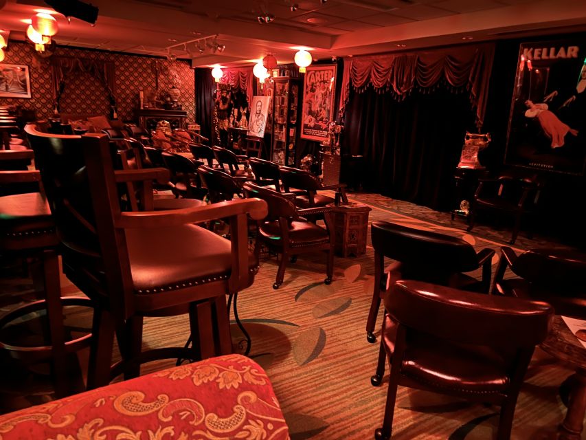 Oahu: Hilton Waikiki Beach Hotel Magical Mystery Show - Museum of Curiosities: the included add-on that makes it feel like an evening, not just a ticket