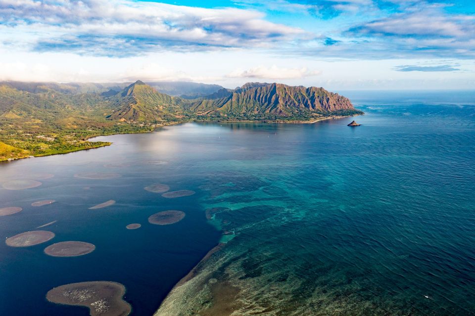 Oahu: Kaneohe Bay Coral Reef Kayaking Rental - The first paddle: clearing the shallow water in 15–20 minutes