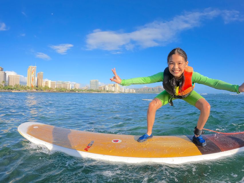 Oahu: Kids Surfing Lesson in Waikiki Beach (up to 12) - Watch-and-learn value: you’re not stuck in silence