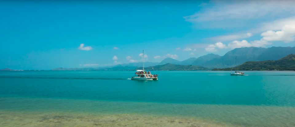 Oahu: Molii Fishpond and Kaneohe Bay Catamaran Tour - Moli’i Fishpond and the 20-Minute Hawaiian Aquaculture Lesson