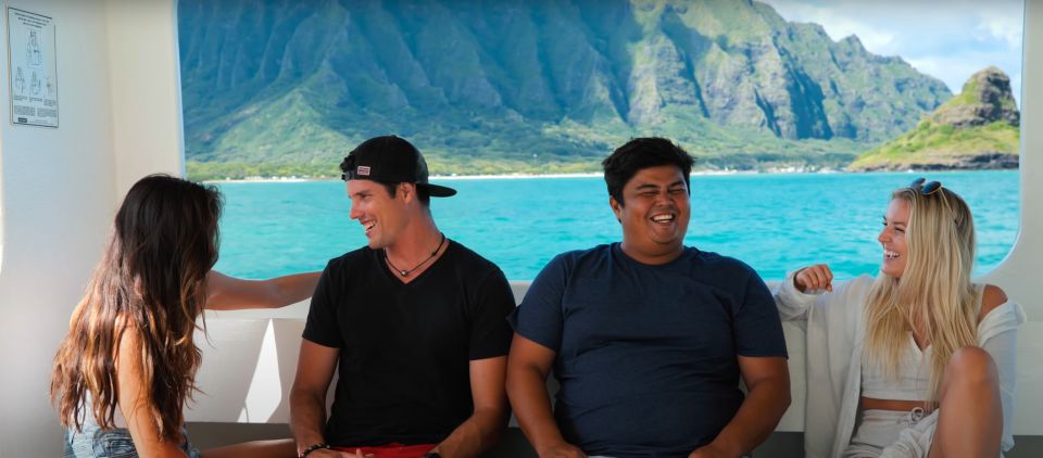 Oahu: Molii Fishpond and Kaneohe Bay Catamaran Tour - Watching Kualoa Ranch From the Water and Spotting Sea Turtles