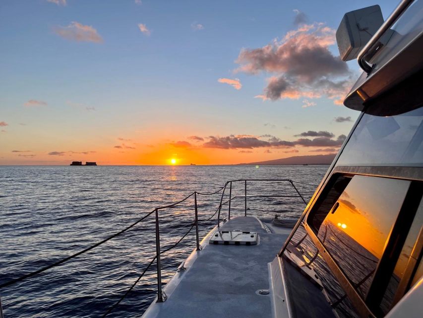 Oahu: Private Catamaran Sunset Cruise & Optional Snorkeling - Key points to know before you go