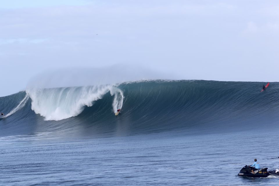 Oahu: Private Surfing Lesson with Local Big Wave Surfer - Your 1.5-Hour Game Plan: From Beach Briefing to Catching Waves
