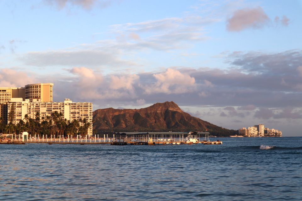 Oahu: Traditional Canoe Sunset Cruise with Dinner - Who this sunset canoe experience is best for