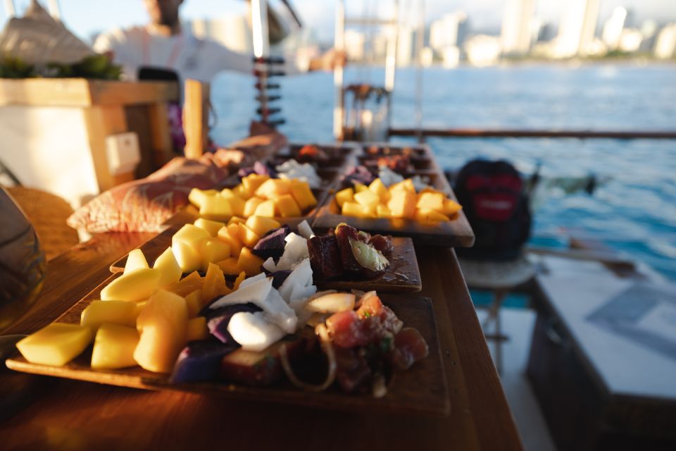 Oahu: Traditional Canoe Sunset Cruise with Dinner - Kewalo Harbor meetup: the exact spot and what to bring