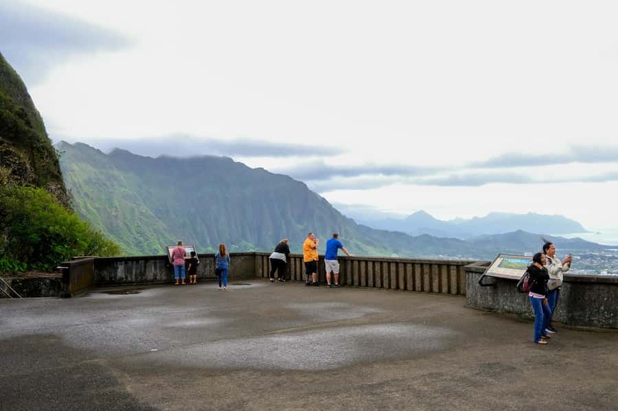 Oahu: Ultimate Pearl Harbor and Circle Island Tour - North Shore surf spots: Sunset Beach, Waimea Bay, and Pipeline