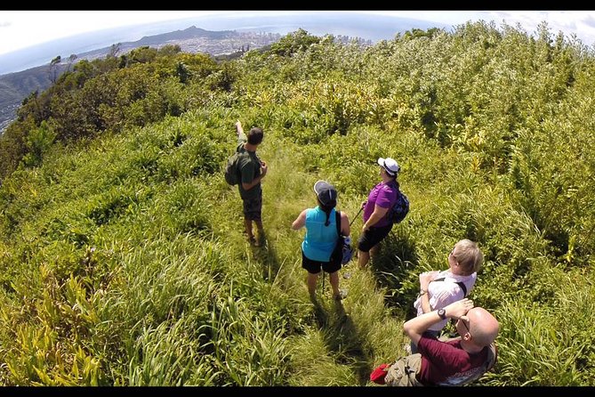 Oahu Volcanic Rainforest Hiking Adventure - 9:00 am pickup and the included gear that keeps you comfortable