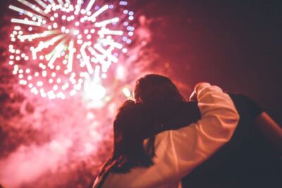 Oahu: Waikiki Friday Fireworks Cruise with Snacks and Drinks - The Money Shot: Watching Waikiki’s Fireworks Directly Over the Ocean