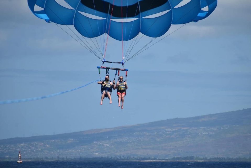 Oahu: Waikiki Parasailing - From Slip F06 to Open Water: The pre-flight flow that matters