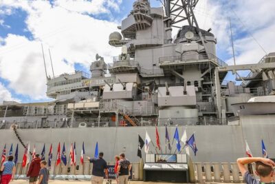Pearl Harbor: Arizona & Missouri Battleship Tour From Maui, Big Island & Kauai - Pearl Harbor National Memorial: Museums and Exhibits with a Guide