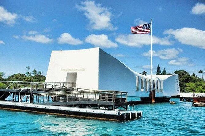 Pearl Harbor Arizona tour from HNL Airport - Stop 1: Pearl Harbor Historic Sites Visitor Center (1.5 hours)