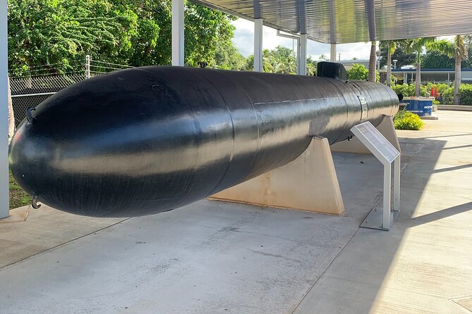 Pearl Harbor Tour Arizona Memorial and USS Bowfin - USS Bowfin: the submarine and museum time you’ll remember