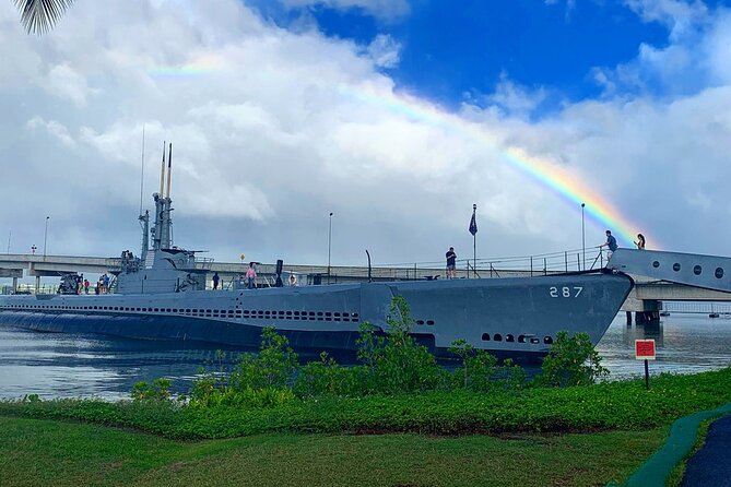 Pearl Harbor Tour Arizona Memorial and USS Bowfin - Timing in 4 hours: pacing, photos, and not getting rushed