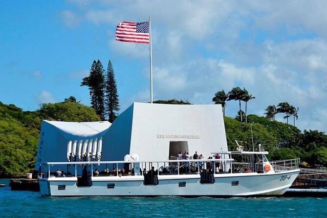 Pearl Harbor Tour with USS Arizona & Missouri Battleship - USS Missouri (Mighty Mo): The Surrender-Documents Ship