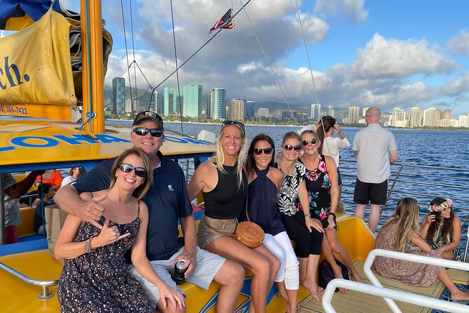 Private 90-Minute Sunset Sail Charter (Kewalo Harbor) - The green flash: a rare bonus worth watching for