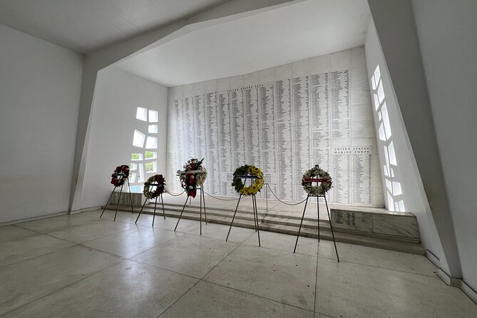 Private "Limousine" USS Arizona Memorial & Cultural Honolulu Tour - Who should book this private limousine tour?