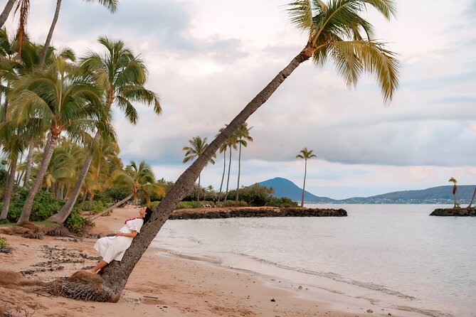 Private Professional Vacation Photoshoot in Honolulu - Why a private Honolulu photo session feels different