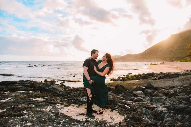 Private Professional Vacation Photoshoot in Honolulu - Photos that feel like a vacation, not a production