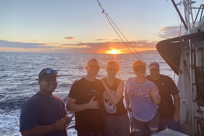 Private Sunset Boat Cruise in Waikiki Honolulu - What’s included (and what you should bring)