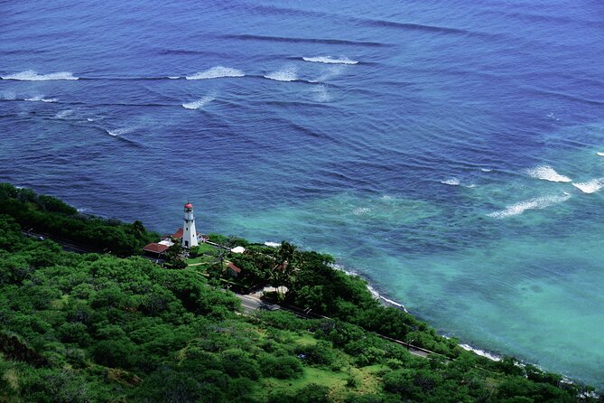 Private Tour Oahu - up to 6 passengers - Customizable - Kualoa Beach Park and Mokoli‘i Island: Chinaman’s Hat with movie-magic scenery