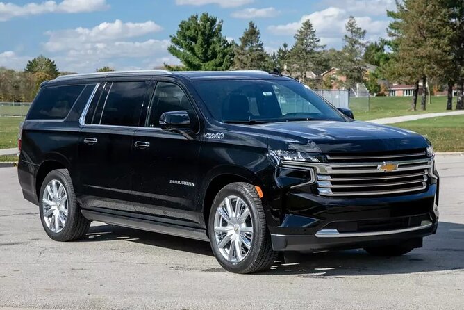 Private Transfer: Honolulu Airport HNL to Honolulu in Luxury SUV - Luxury SUV Comfort You Can Actually Feel After a Long Flight
