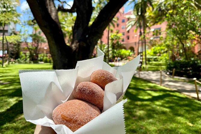 Private Walking Food Tour in Honolulu With Secret Food Tours - Timing, weather, and walking comfort (the stuff that affects your day)