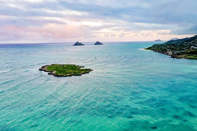 Self-Guided Kayaking Tour in Kailua Bay and Popoia Island - Paddling through Kailua Bay with sea turtles and reef protection