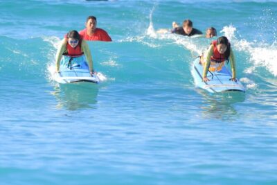 Semi-Private Surf Lesson for 2 or 3 people on Waikiki Beach - Instructors matter: the teaching style (Derek, Pauly, Rae, Cody, Paul, Sione)