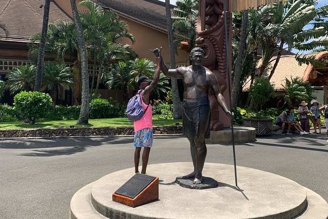 Small Group-Oahu Tour, Dole Plantation, Northshore, Sunset Beach - Dole Plantation in 30 minutes: pineapple history and the classic treat factor