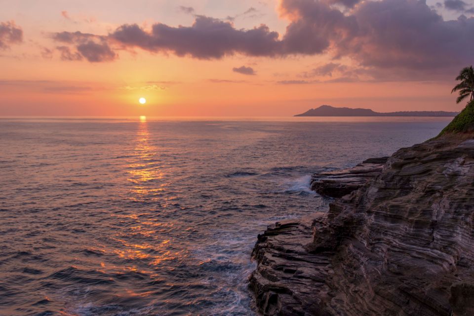Small Group Tour of Honolulu Scenic Vistas with Sunset - How a 7-person sunset crew makes a difference