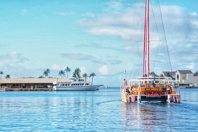 South Shore Open Sail from Kewalo Harbor Including Drinks - Na Hoku II Catamaran: a short cruise that still feels like a real break