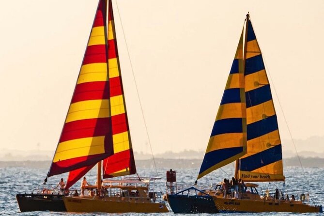 South Shore Open Sail from Kewalo Harbor Including Drinks - Space and comfort on a catamaran: why it matters on a busy O‘ahu day