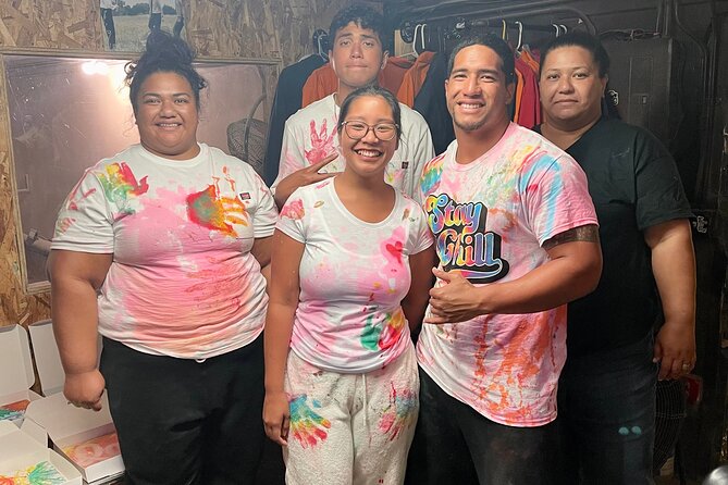 Splatter Art Paint Studio Experience in Hawaii - The included protection kit: why it’s worth it