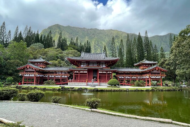 Stunning Views of Oahu! Half-Day to North shore on a Scenic Tour - Green World Coffee Farms: A garden walk plus free tasting