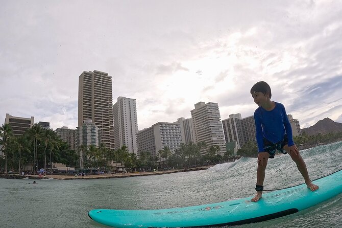Surf lessons for beginners in Waikiki - Key Things You’ll Notice Before You Paddle Out