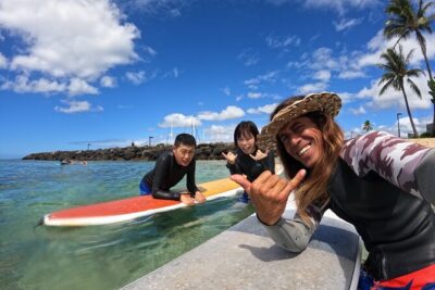 Surf Lessons get your Social Media video & photos you Surfing HI. - The 10–15 minute land demo that makes the ocean calmer