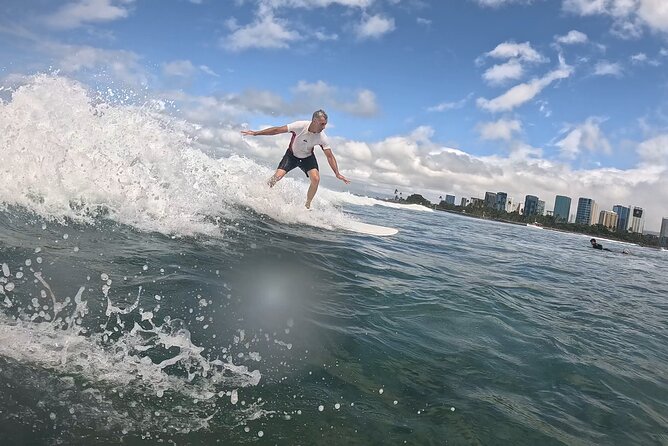 Surf Lessons get your Social Media video & photos you Surfing HI. - The “one wave every 5 minutes” target and what it means for you