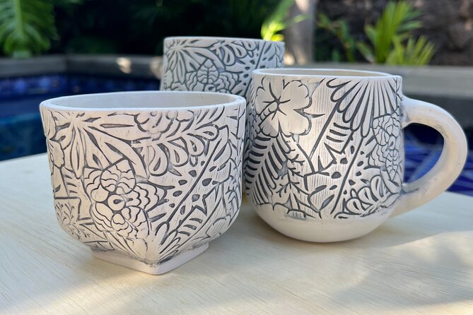 Two-hours handmade ceramic class, make your own souvenir Honolulu - Two hours in Honolulu: the pottery class vibe that works