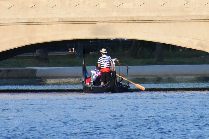 Valentine's Venetian Gondola Cruise in Waikiki - Bridges, Canal History, and the Little Light Moment Under Way