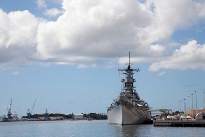 VIP tour to Pearl Harbor Arizona Memorial - The Navy shuttle to USS Arizona Memorial
