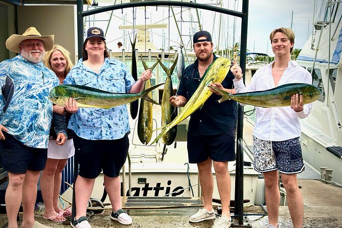 Waikiki Deep Sea Fishing Charter from Oahu - Waikiki Beach Stop: A Familiar Shore Break Before Going Offshore