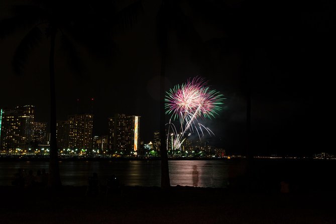 Waikiki Fireworks Dinner Cruise: Sail & Sparkle on Friday Nights - What You’re Really Buying: Sunset Sailing + Fireworks, Not a Big Dinner