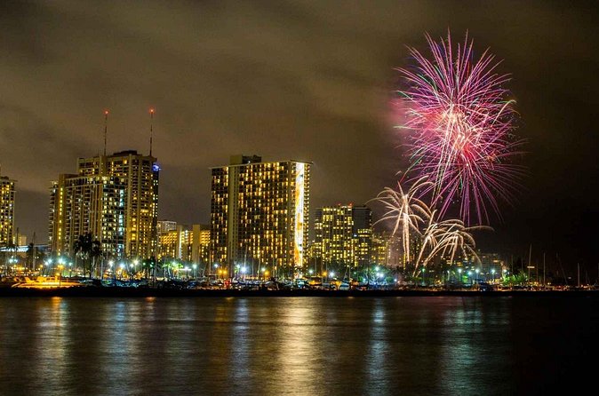 Waikiki Friday Fireworks Cruise Including Transportation - The E Sea Diver Ride to Diamond Head: Views and Vibes