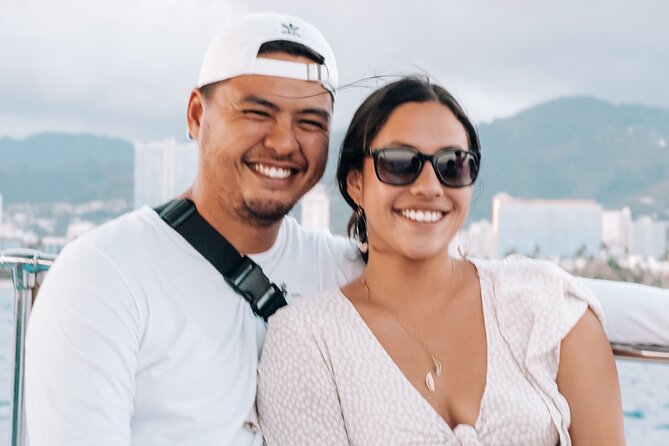 Waikiki Friday Night Fireworks Cruise + Fireworks Festival 3/15 - Who this cruise is perfect for (and who should rethink it)